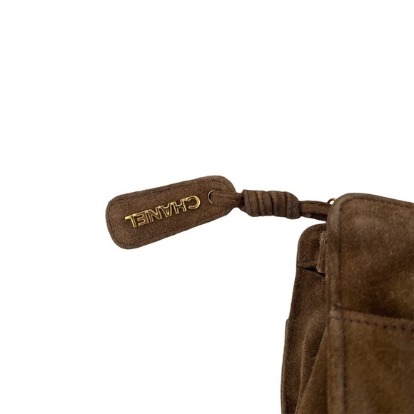 Authentic Vintage Chanel Timeless Chain Brown Suede Shoulder Bag - Picture 7 of 16